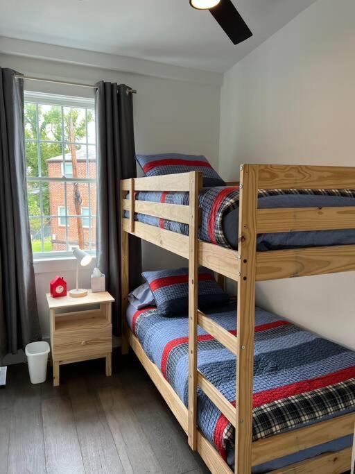 Cherry Blossom Townhouse, Easy Dc Access Washington Ngoại thất bức ảnh