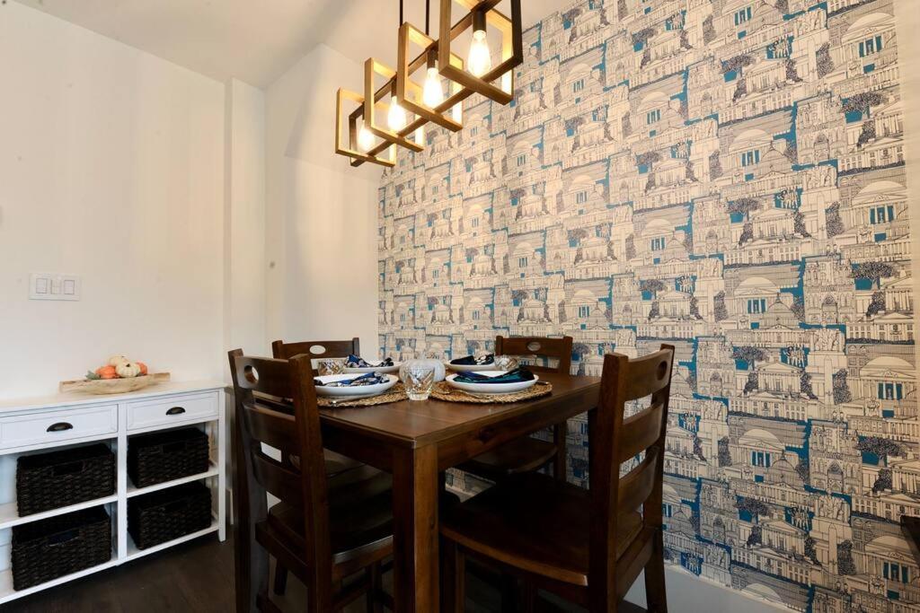 Cherry Blossom Townhouse, Easy Dc Access Washington Ngoại thất bức ảnh